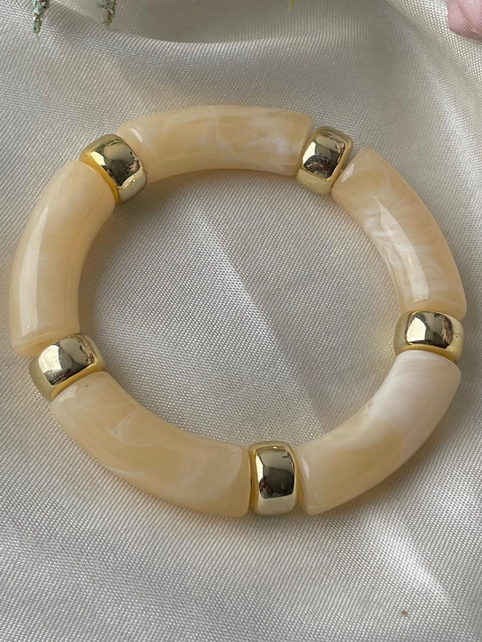 Ivory flirt Bangle