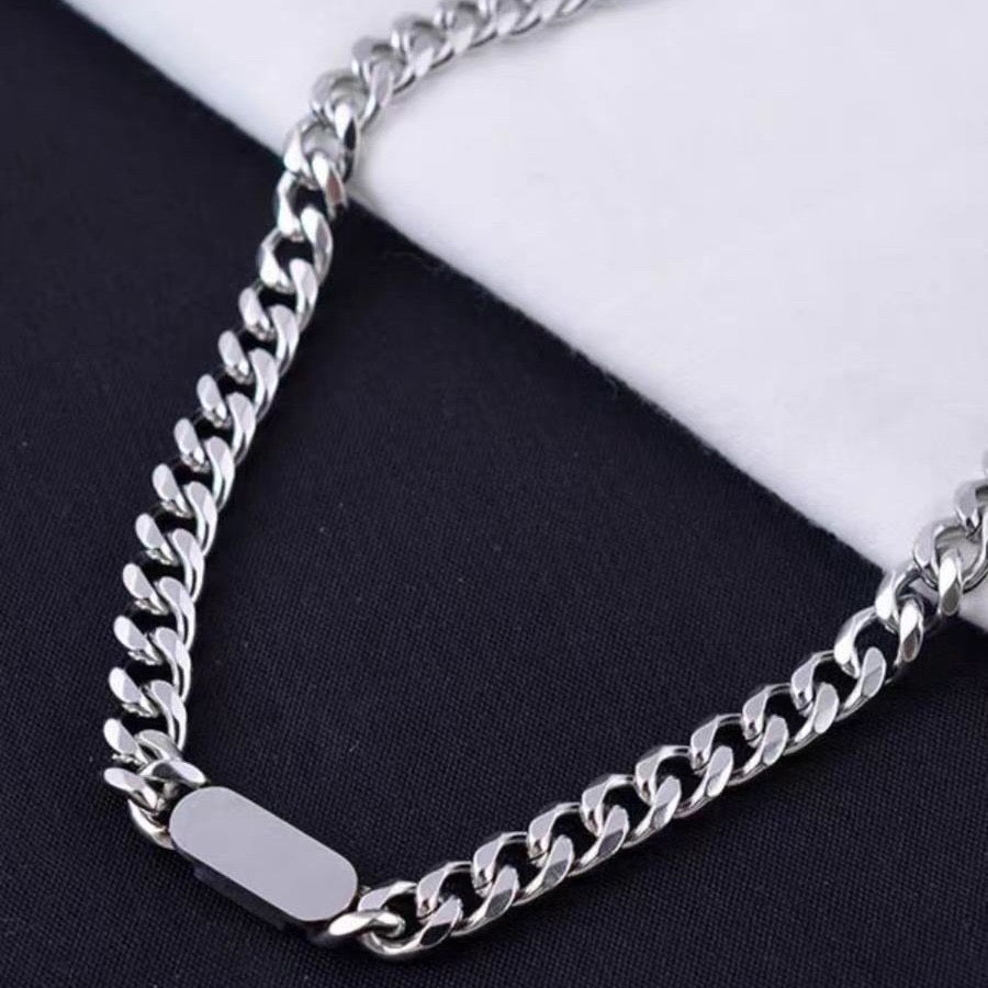 Clunky Silver Unisex Chain Necklace