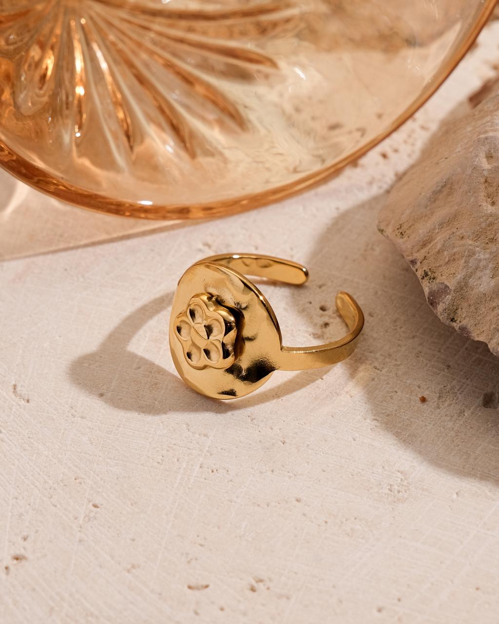 Tropical Tantrum Flower Ring