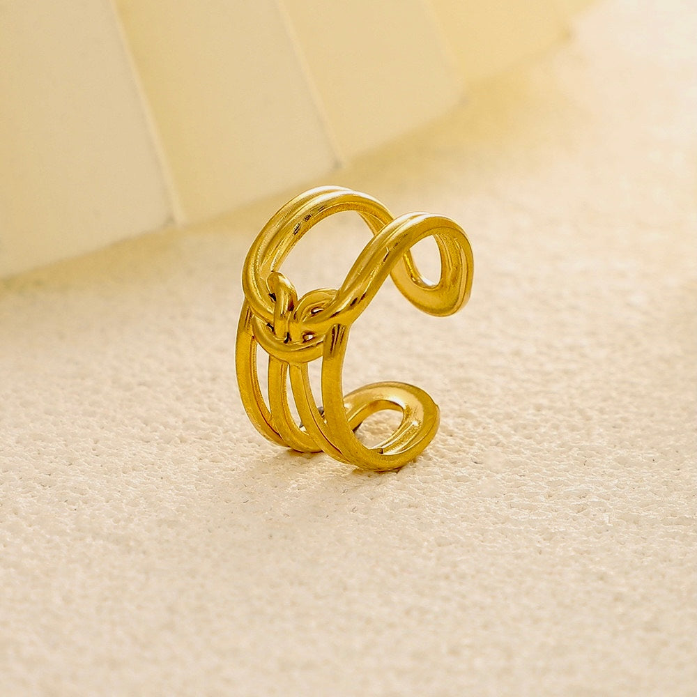 Twisted Harmony Minimalistic Ring