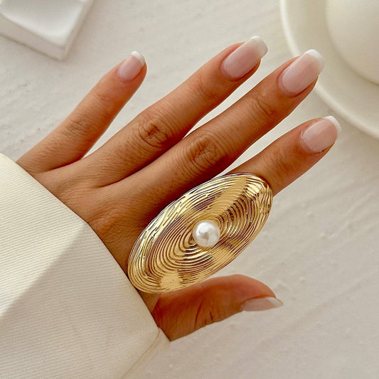 Pearl Grande! Oversized Ring