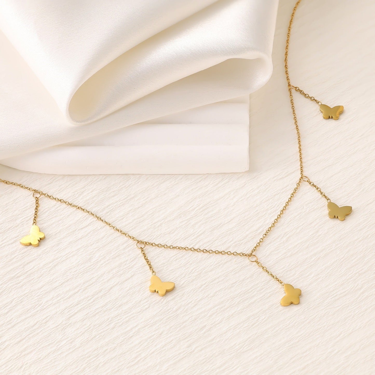 Dangling Mariposa Necklace