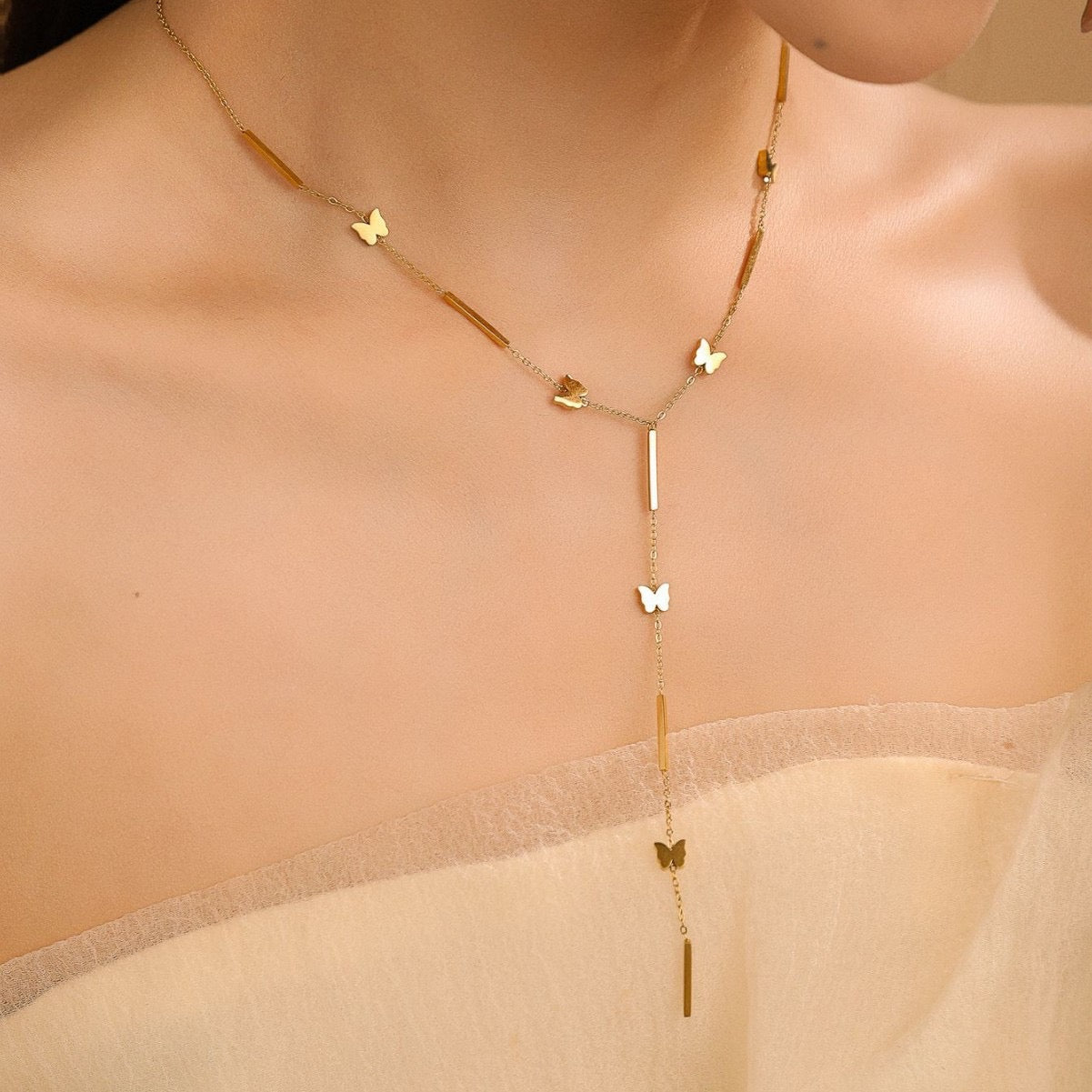 Helios Flutter Y-necklace