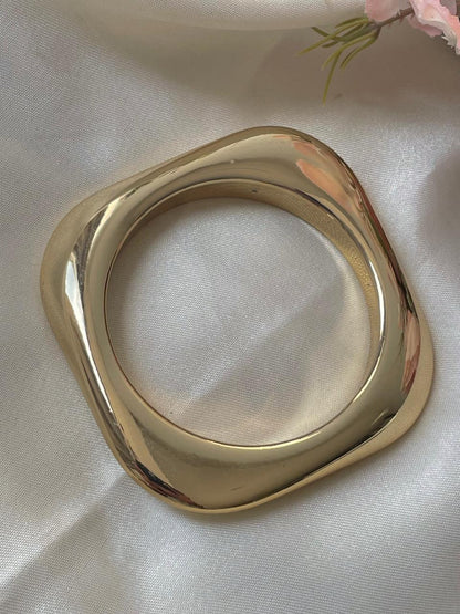 Glow Show! Acrylic Bangle