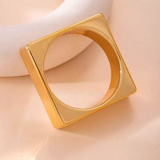 Slaycation Golden Bangle