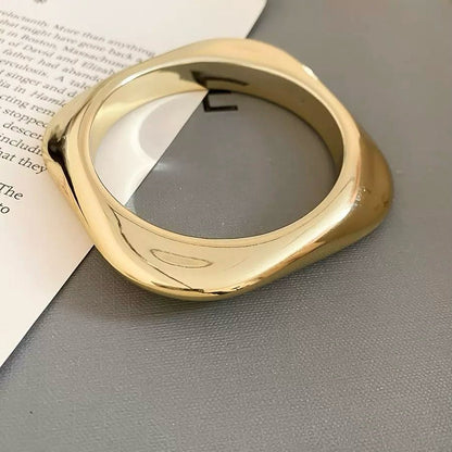 Glow Show! Acrylic Bangle